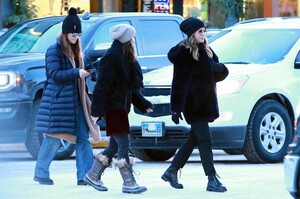        jen040119BZNimage23.jpg