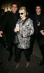         lil190119BZNimage119.jpg