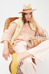 Alisa-Ahmann-Fischer-Cover-Catalog-Shoot05.thumb.jpg.e5d73d7b671341c1f05f519edc0fddb4.jpg