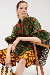 Alisa-Ahmann-Fischer-Cover-Catalog-Shoot08.thumb.jpg.56b6c3053f2b424507d9054bc8e72c2e.jpg