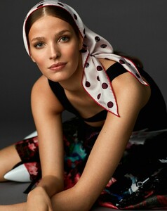 Alisa-Ahmann-Telva-Tomas-De-La-Fuente-4.thumb.jpg.670b7e775b335a99cfda4d3f32f7d4c8.jpg