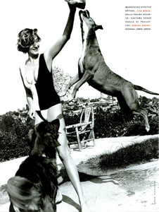 Demarchelier_Vogue_Italia_June_1990_03.thumb.png.c1abf5492f0d41906abba0e77ae0bec8.png