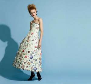 FSH-1547724280430-19shhpcollectiondefiledesktop07.jpg