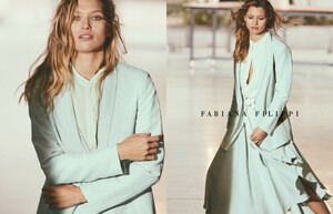 Fabiana-Filippi-Spring-Summer-2019-Campaign02.jpg