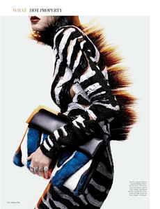 Lennox_W_Magazine_September_2013_02.thumb.png.da0702e22cda22a6fe3626093dcf3f34.png