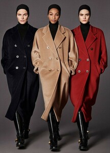 Max-Mara-Holiday-2018-01-620x861.thumb.jpg.f1fc4ca054a98a7dfc3725af6bfd3d0c.jpg