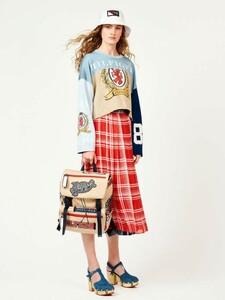 TommyHilfiger_8-768x1024.jpg