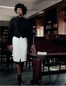 Vanderperre_W_Magazine_November_2013_09.thumb.png.3c5025b8546800bc808c05bf986cd534.png