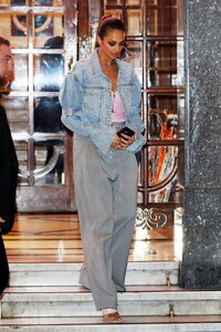 alesha-dixon-leaves-the-first-britain-s-got-talent-auditions-in-london-01-20-2019-1.jpg