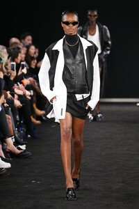 alexander-wang-pf191-031(1).thumb.jpg.9070662f614506db0c234d0da689f365.jpg