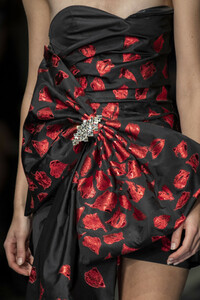 azzaro-hc-clp-rs19-7036.thumb.jpg.05ba2a9176df18bc15adf42c1268410c.jpg