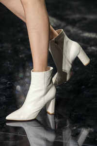 azzaro-hc-clp-rs19-7193.thumb.jpg.df8e6fdba17411f9d6eeea0bd9530c21.jpg