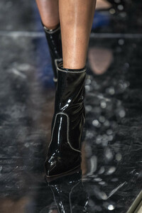 azzaro-hc-clp-rs19-7202.thumb.jpg.71f212d3a34a772c19f40eecaa68ca43.jpg