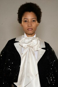 backstage-defile-alexandre-vauthier-printemps-ete-2019-paris-coulisses-45.thumb.jpg.1beaedd9c2eb67ace1127f1d92fc2167.jpg