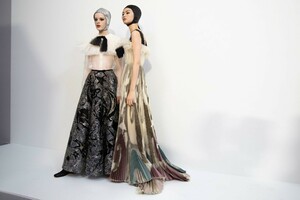 backstage-defile-christian-dior-printemps-ete-2019-paris-coulisses-60.thumb.jpg.19ccb0fe3ca28cdd99272fff79a28e3d.jpg