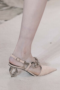 balmain-hc-clp-rs19-3008.thumb.jpg.ea1b1589674b29c546482f764b4e3abf.jpg