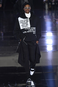 balmain-men-fall-2019-paris-fashion-week-pfw-094(1).thumb.jpg.595a9eb8142c02e6f0ed071415533fd3.jpg