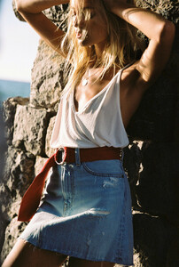 cameronhammond_freepeople068.thumb.jpg.ca28ba4a22e277f819800130cf5767bb.jpg