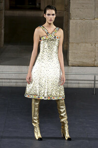 chanel-pre-fall-2019-58(1).thumb.jpg.92e2818fcf2f8db62d7698aa1772660d.jpg