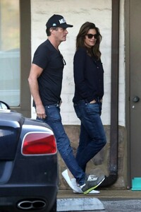 cindy-crawford-and-rande-gerber-at-sunlife-organics-in-los-angeles-01-19-2019-6.jpg