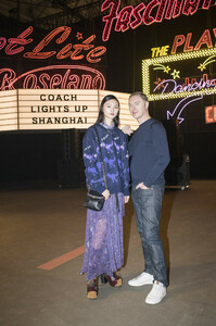 coach-shanghai-dt-19(1).thumb.jpg.46af6225709c1466e44feb93d293ccf0.jpg