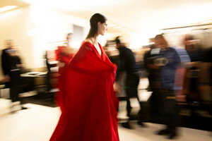 elie-saab-hc-bks-m-rs19-4573.thumb.jpg.fd130c872b593ad35f8bcc132032ee8c.jpg