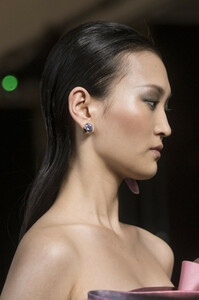 elie-saab-hc-clp-rs19-0417.thumb.jpg.2d1474ad69d19227cafb9edb120ed084.jpg
