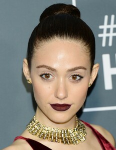 emmy-rossum-2019-critics-choice-awards-6.thumb.jpg.1b650faf5d42929c6f5520185abcf0ad.jpg