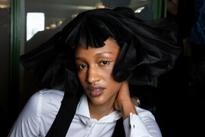 gaultier-hc-bks-m-rs19-4668.thumb.jpg.42cfea26a03ad8e1ca8b344b8bfe5f70.jpg