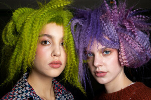 gaultier-hc-bks-m-rs19-4727.thumb.jpg.63320b883f9489d6832a67e06106c1f1.jpg