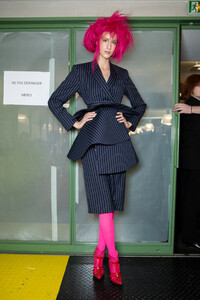 gaultier-hc-bks-m-rs19-4778.thumb.jpg.69ffad907776afc5c0dda2629977a3ab.jpg