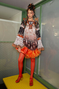 gaultier-hc-bks-m-rs19-4993.thumb.jpg.a63848f356adb735dcad9ae23edbd32e.jpg