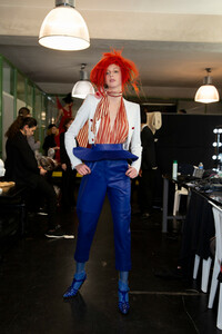 gaultier-hc-bks-m-rs19-5130.thumb.jpg.c86cf6bf4611d93b1dac76acc8809d04.jpg