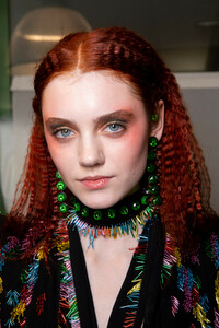 gaultier-hc-bks-m-rs19-5285.thumb.jpg.4b3bf1e3780b19f14265bf82023b812c.jpg
