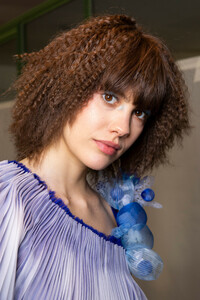 gaultier-hc-bks-m-rs19-5294.thumb.jpg.ccad51fe619345b1d63a2bbd927aa8cf.jpg