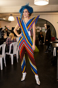 gaultier-hc-bks-m-rs19-5310.thumb.jpg.2d6b32821b59aed069c5670af6849fec.jpg