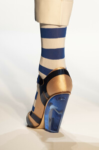 gaultier-hc-clp-rs19-1595.thumb.jpg.80492194fc3b1d44256312c04acde4bf.jpg