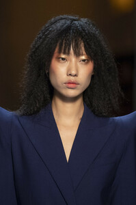 gaultier-hc-clp-rs19-1700.thumb.jpg.5161de218d62eeef1ed07985aeaa38fa.jpg