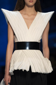 gaultier-hc-clp-rs19-1833.thumb.jpg.ae157d7162b187f2bc9ddbe1cd756ad6.jpg