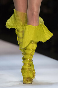 gaultier-hc-clp-rs19-2172.thumb.jpg.f878823a2d1a16c560796fccfc53955f.jpg
