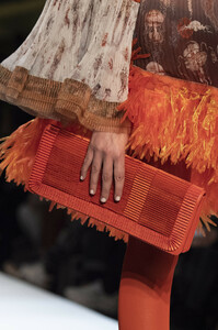 gaultier-hc-clp-rs19-2252.thumb.jpg.e72f3093e1f11d2b2e366c63e02891cb.jpg