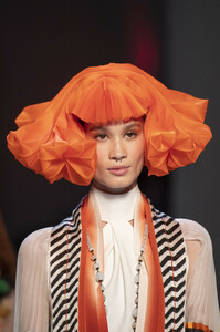 gaultier-hc-clp-rs19-2715.thumb.jpg.3c99e185ca50860f5f29021462d78551.jpg