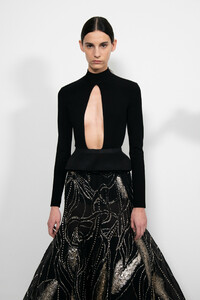 givenchy-hc-bks-v-rs19-8733.thumb.jpg.4374d84f329d3abce7911a6245dcbbcc.jpg