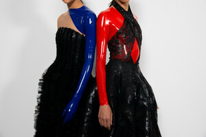givenchy-hc-bks-v-rs19-8832.thumb.jpg.7bd6a8cd8d8c305300b006b950c75d53.jpg