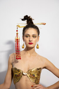 guo-pei-hc-bks-m-rs19-5968.thumb.jpg.15d7cbc8acabc0a406ab1474e66a97b6.jpg