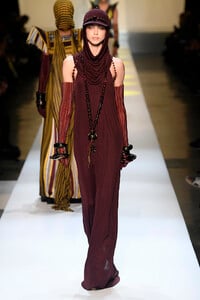 jean-paul-gaultier-couture-spring-2019-paris-fashion-week-pfw-0037(1).thumb.jpg.af2a763118c2ad78cab96f31609996aa.jpg
