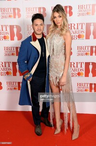 jonas-blue-and-melinda-london-attend-the-brit-awards-2018-held-at-the-picture-id922571424.jpg