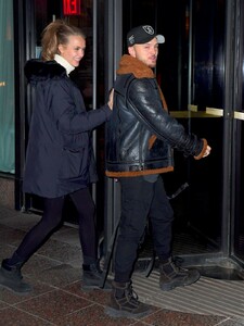 josephine-skriver-and-alexander-deleon-night-out-in-new-york-01-14-2019-5.jpg