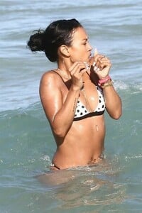 karrueche-tran-in-bikini-at-a-beach-in-miami-01-02-2019-3.jpg