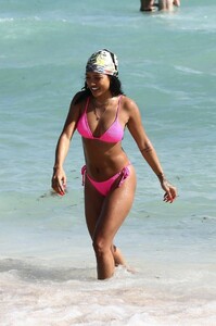 karrueche-tran-in-bikini-on-the-beach-in-miami-12-30-2018-0.jpg